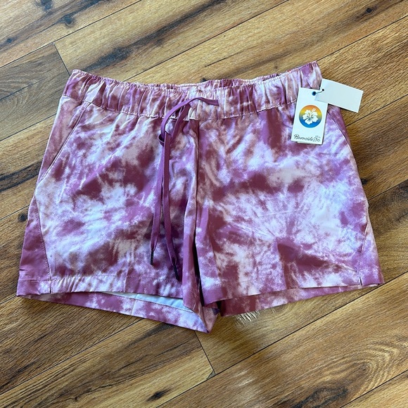 Burnside Tie Dye Shorts - Picture 1 of 6